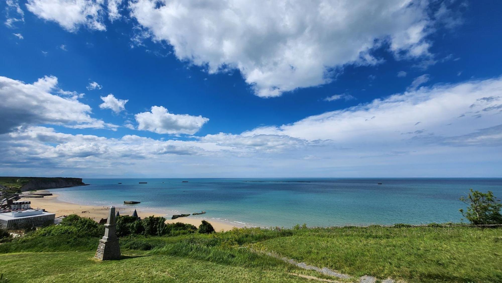 Le Dézert Maison Au Calme, Idealement Situee Au Centre Du Cotentinヴィラ エクステリア 写真