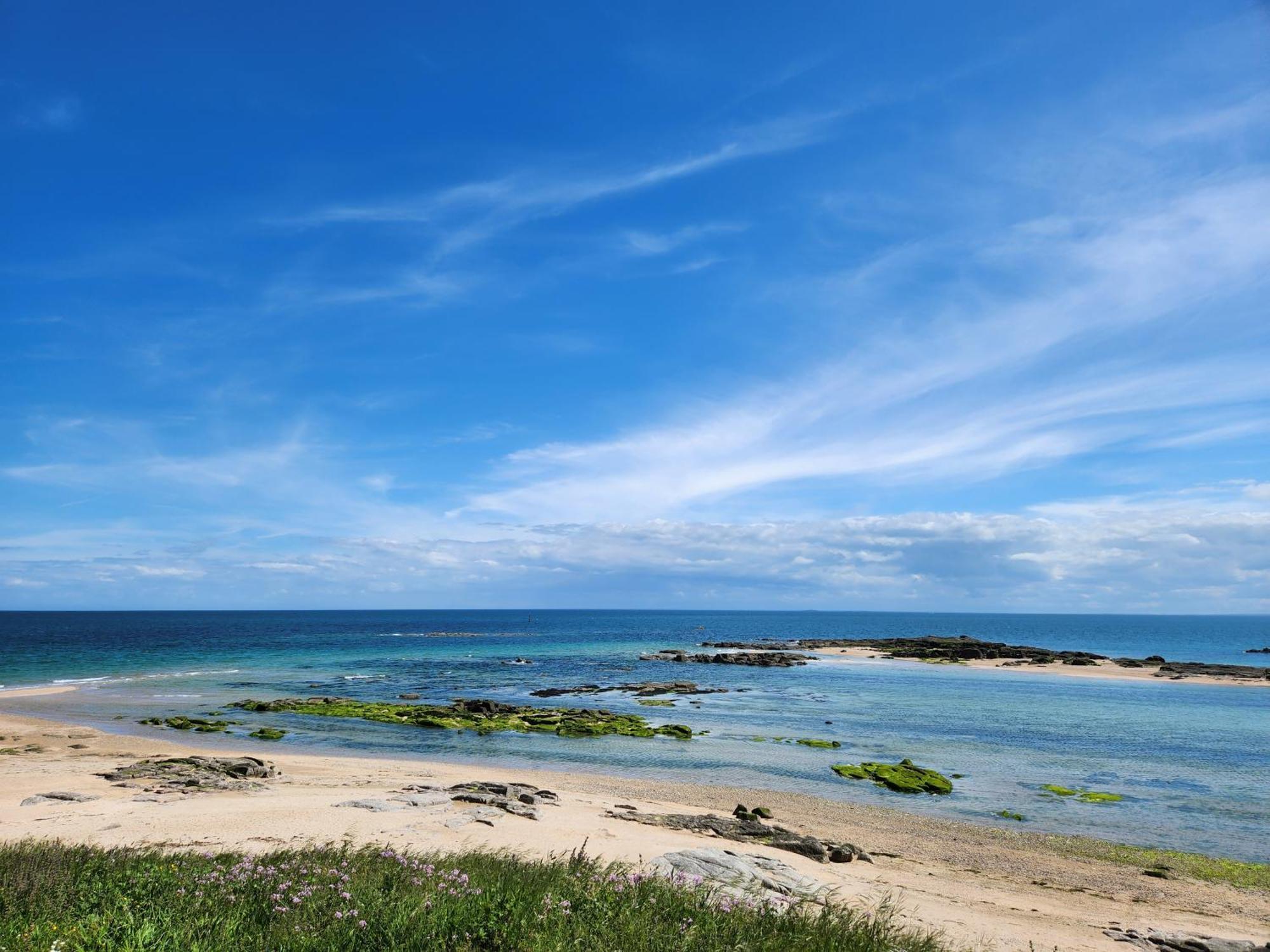 Le Dézert Maison Au Calme, Idealement Situee Au Centre Du Cotentinヴィラ エクステリア 写真