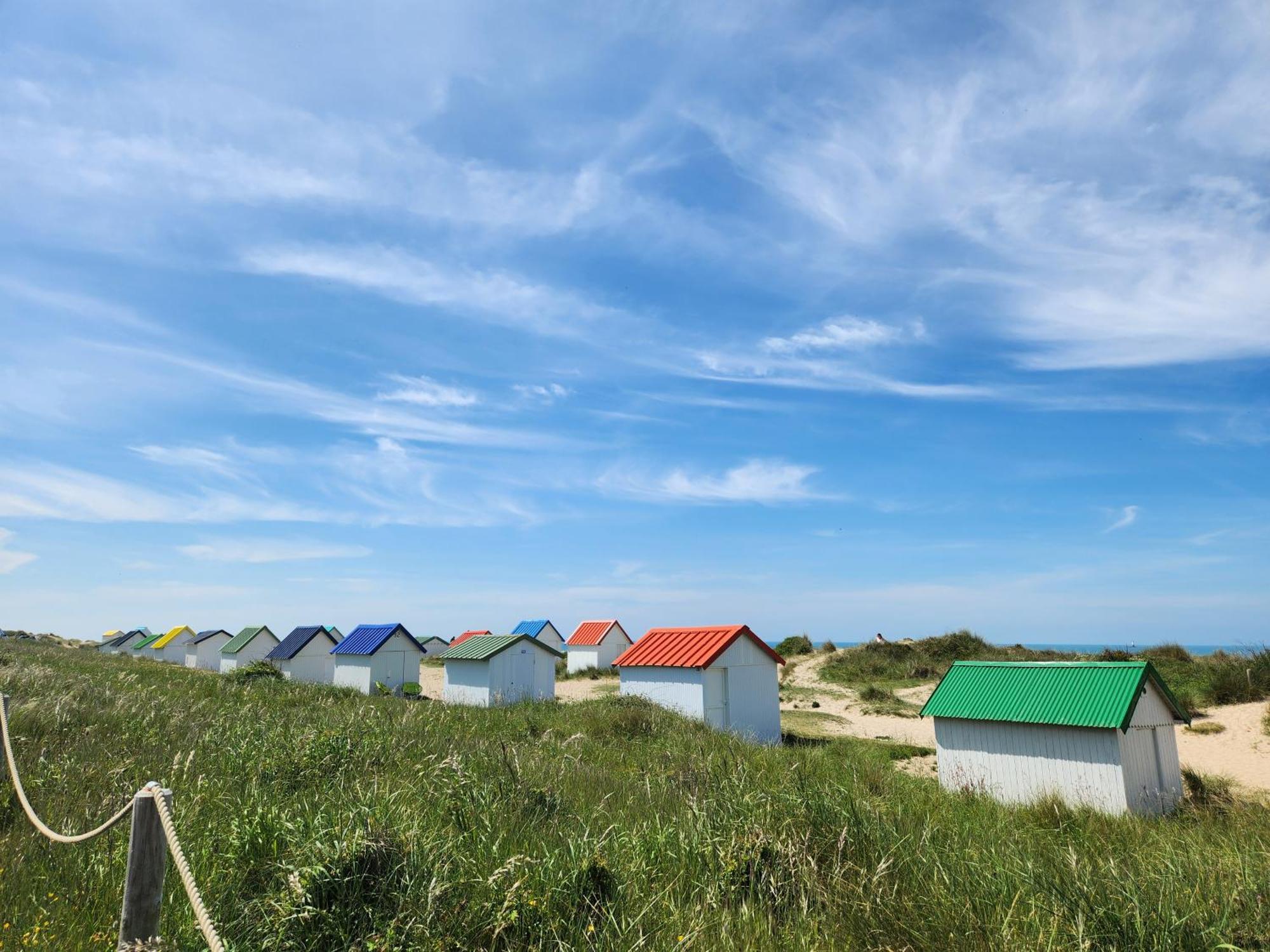 Le Dézert Maison Au Calme, Idealement Situee Au Centre Du Cotentinヴィラ エクステリア 写真